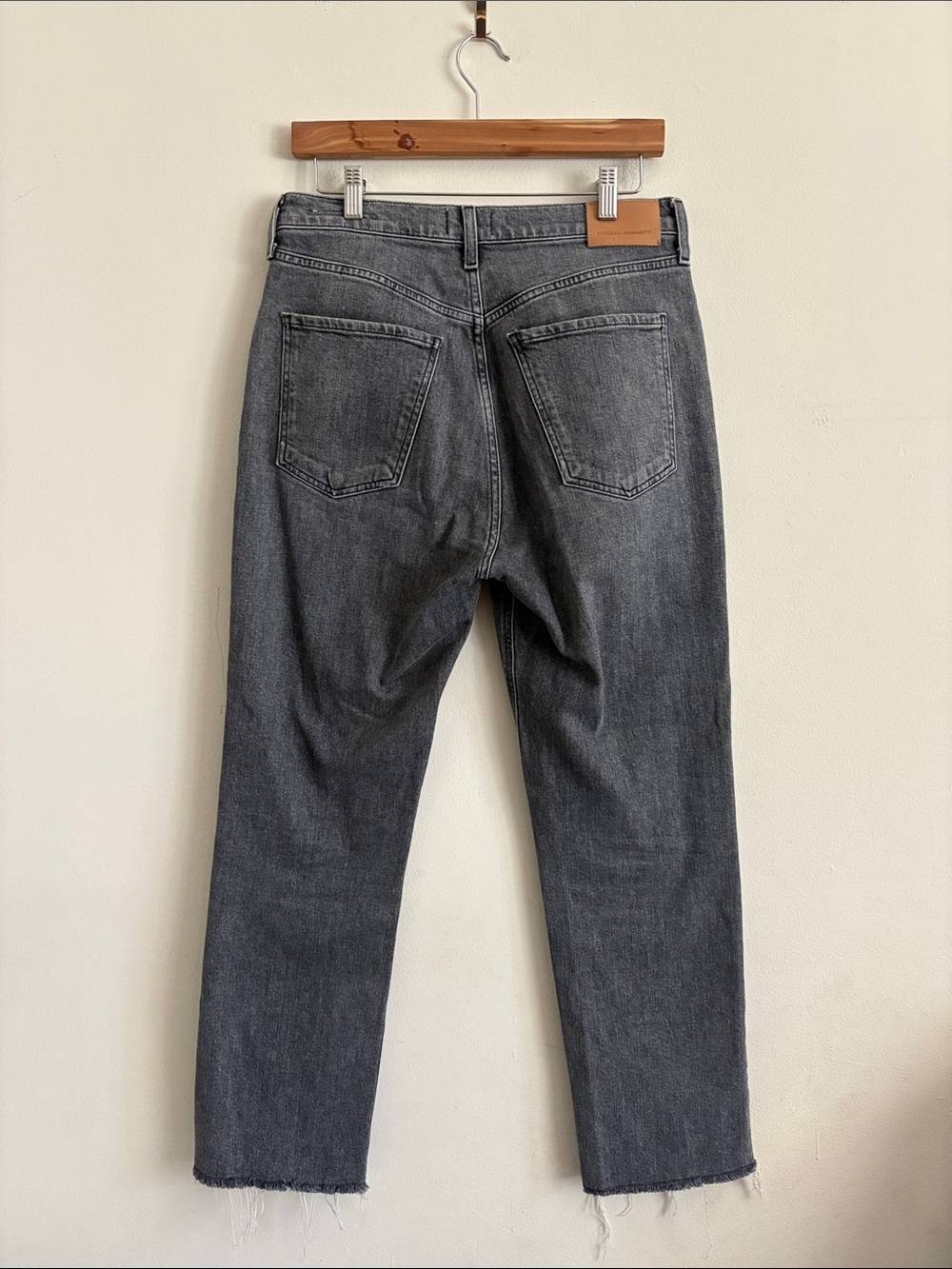 Citizens of Humanity Daphne Crop Jeans Gray Stovepipe Silhouette Size 28 - Picture 12 of 13